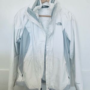 ***WHITE North Face Triclimate ski jacket with inner shell***